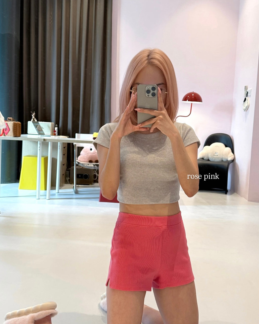 LULE designed alo Short Pants