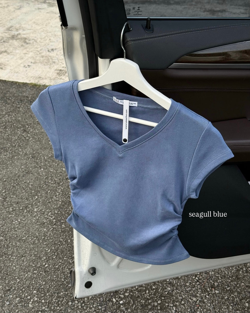 Get-LULE Basic SlimCurve V-neck 2.0