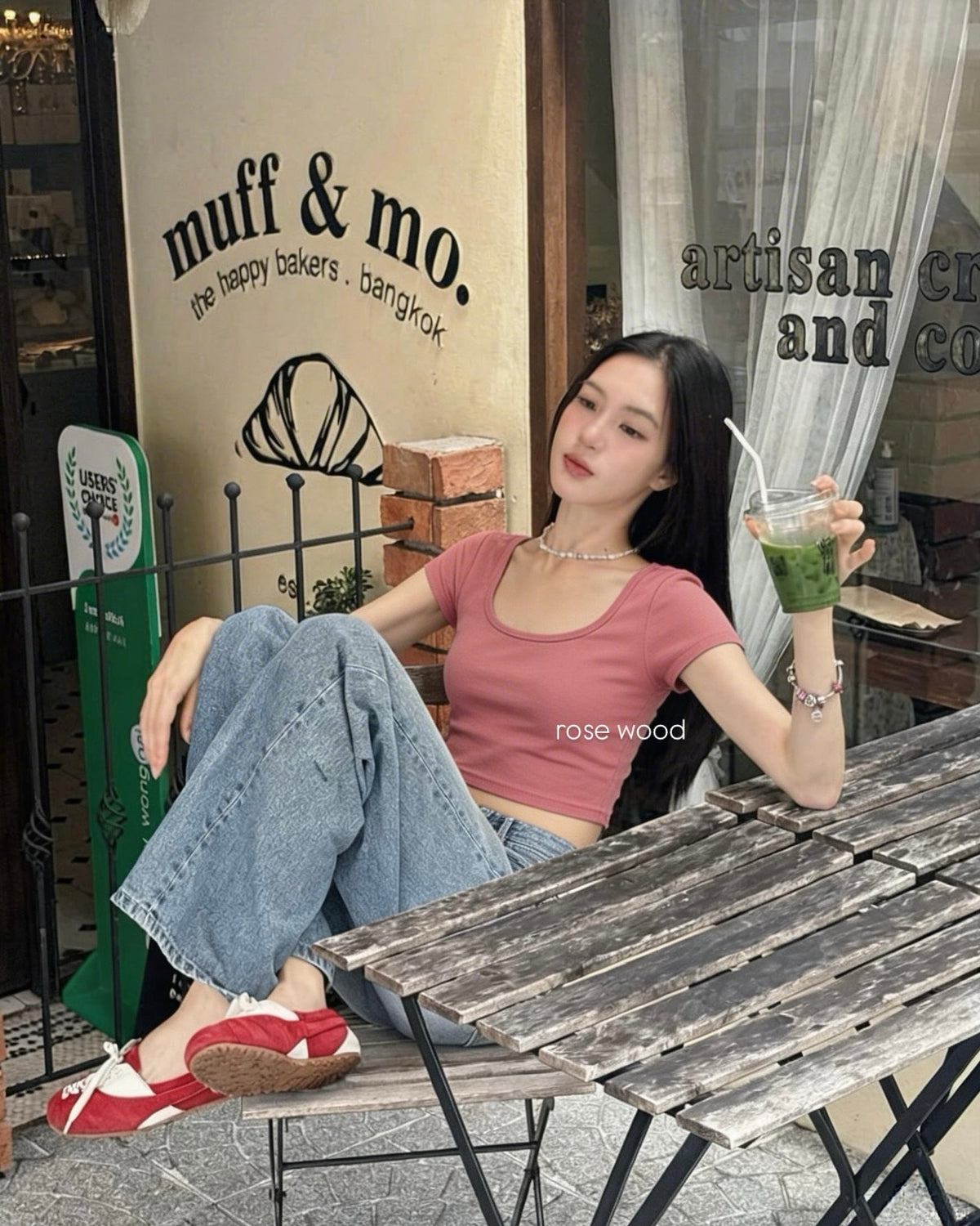 TOP 10 FOR 100 essential crop tee