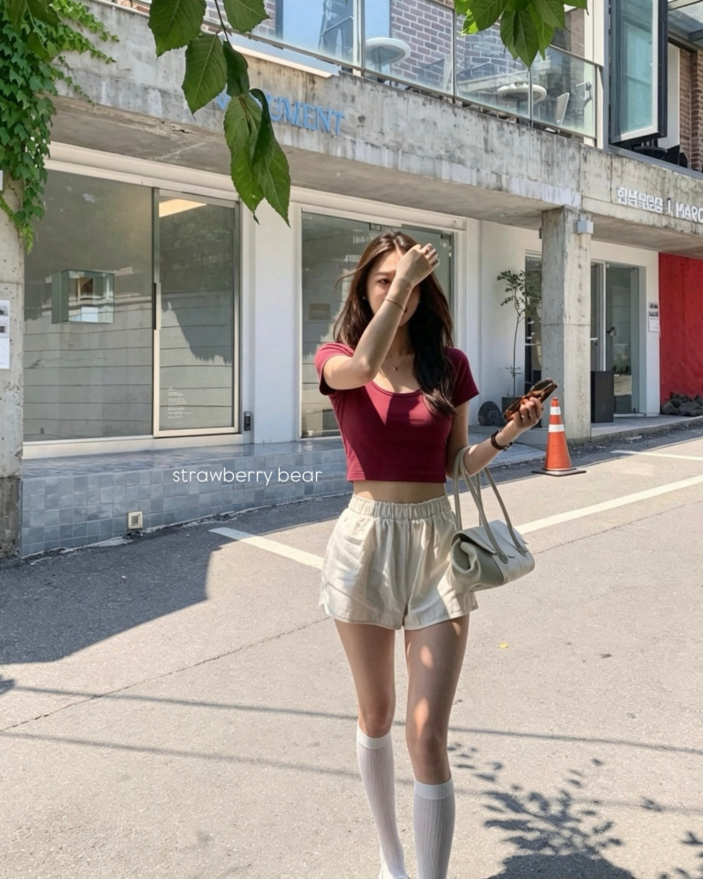 TOP 10 FOR 100 essential crop tee