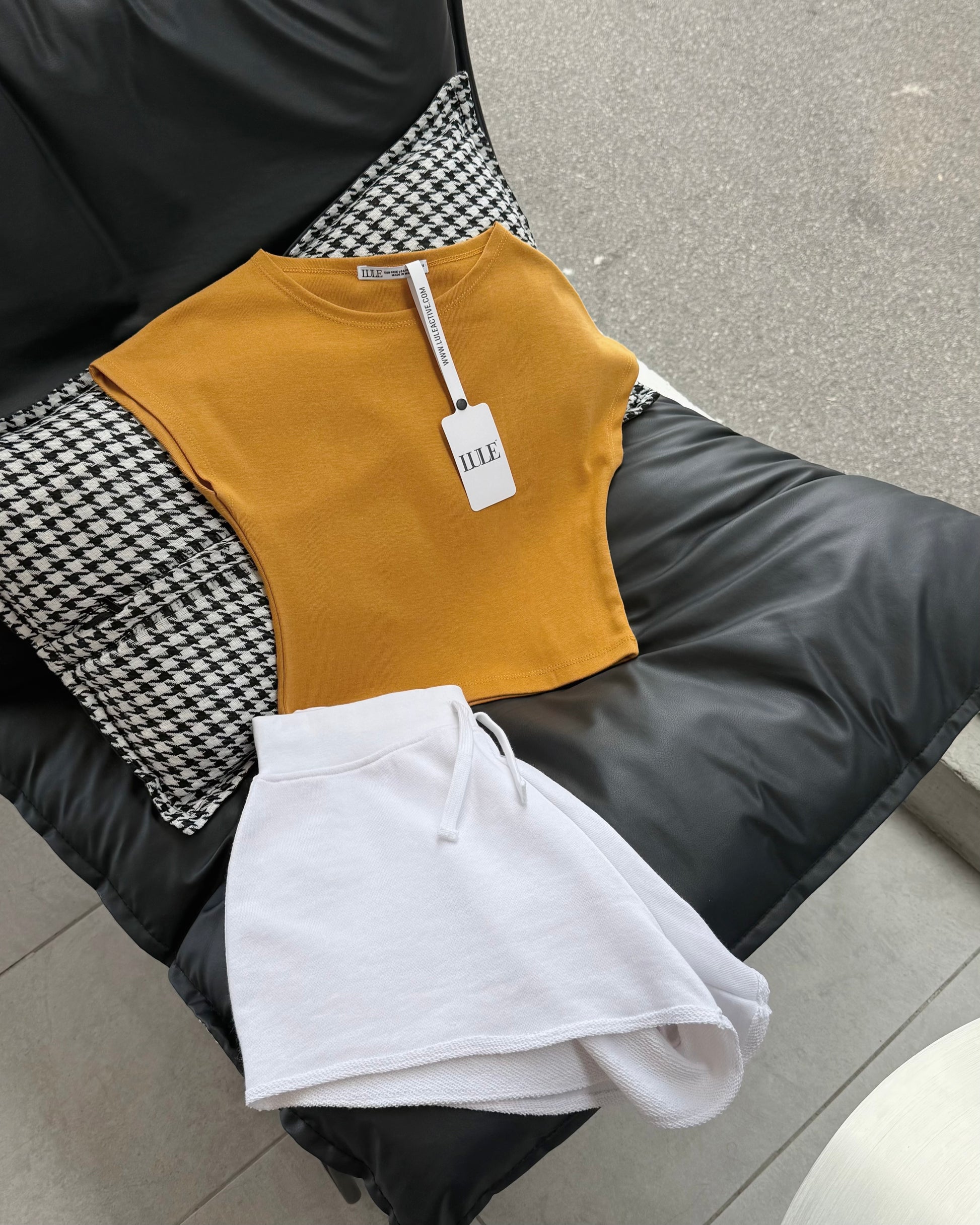LULE Batwing Zara Basic Tee