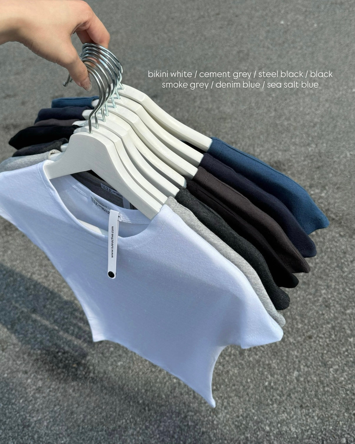 LULE Basic Queen Sleeve Tee