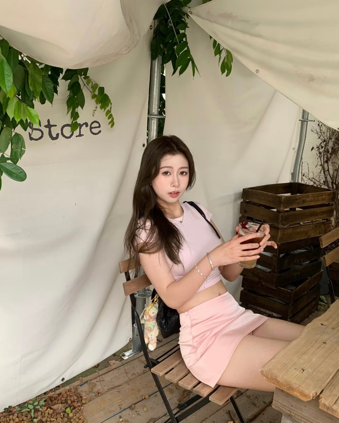 LULE Basic Queen Sleeve Tee