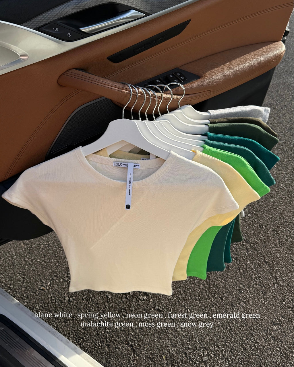 LULE Basic Queen Sleeve Tee