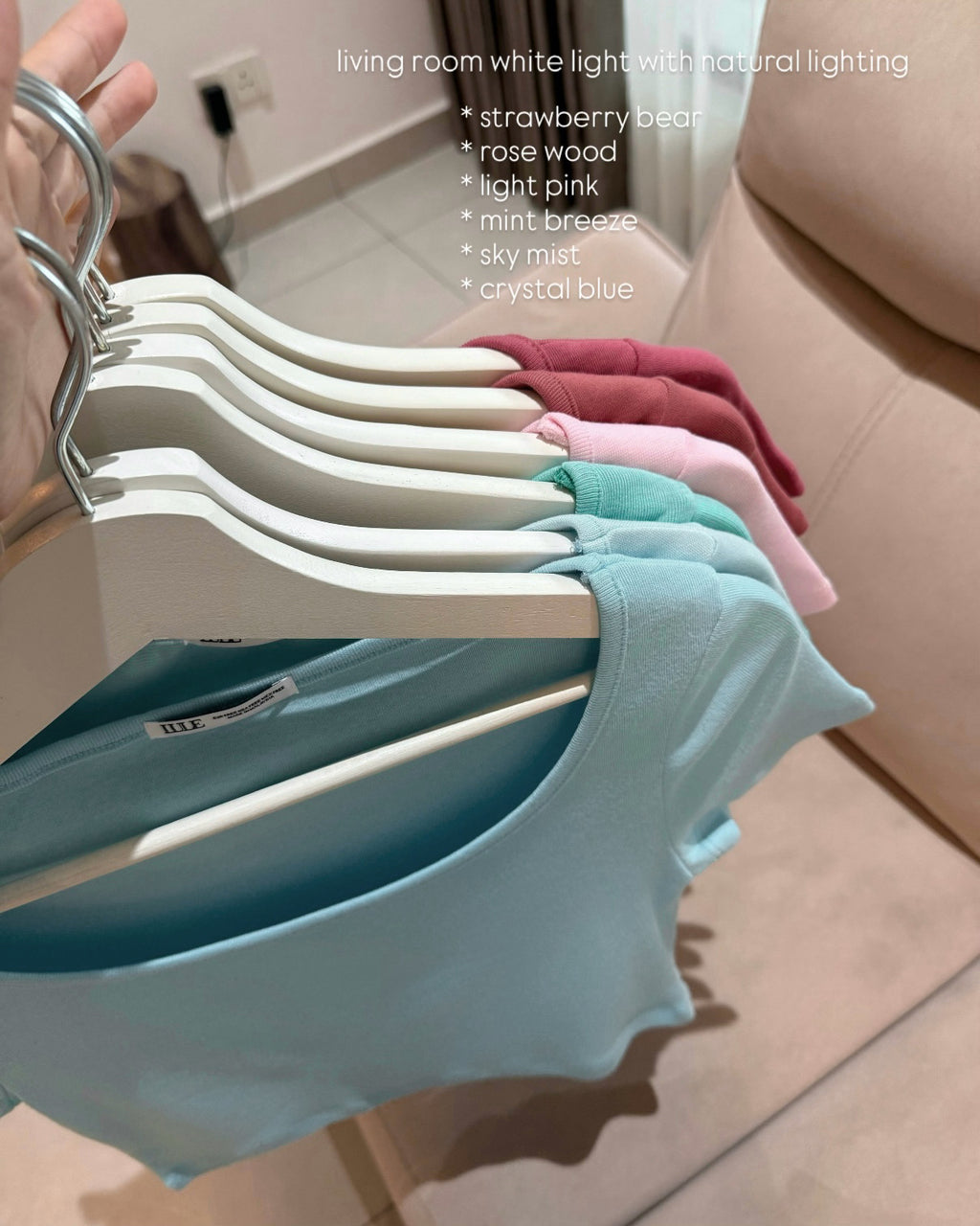 TOP 10 FOR 100 essential crop tee