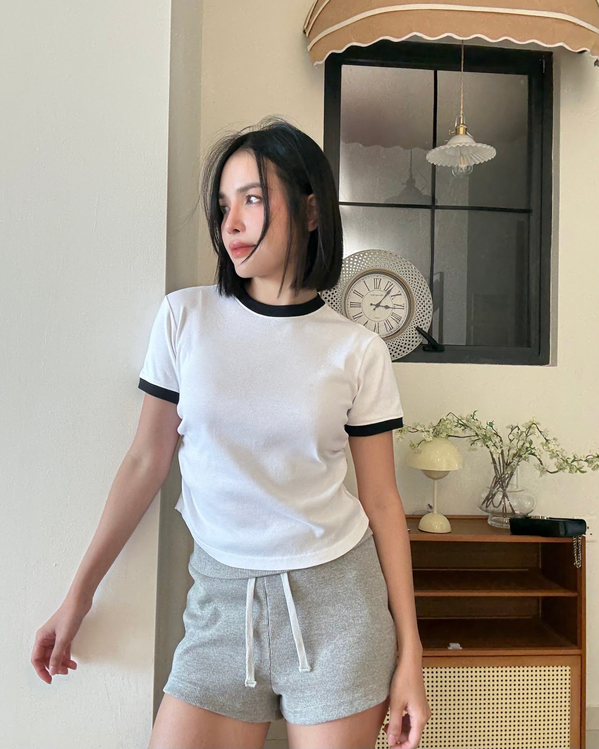 LULE SlimCurve Loose Tee Black/White-Line Design