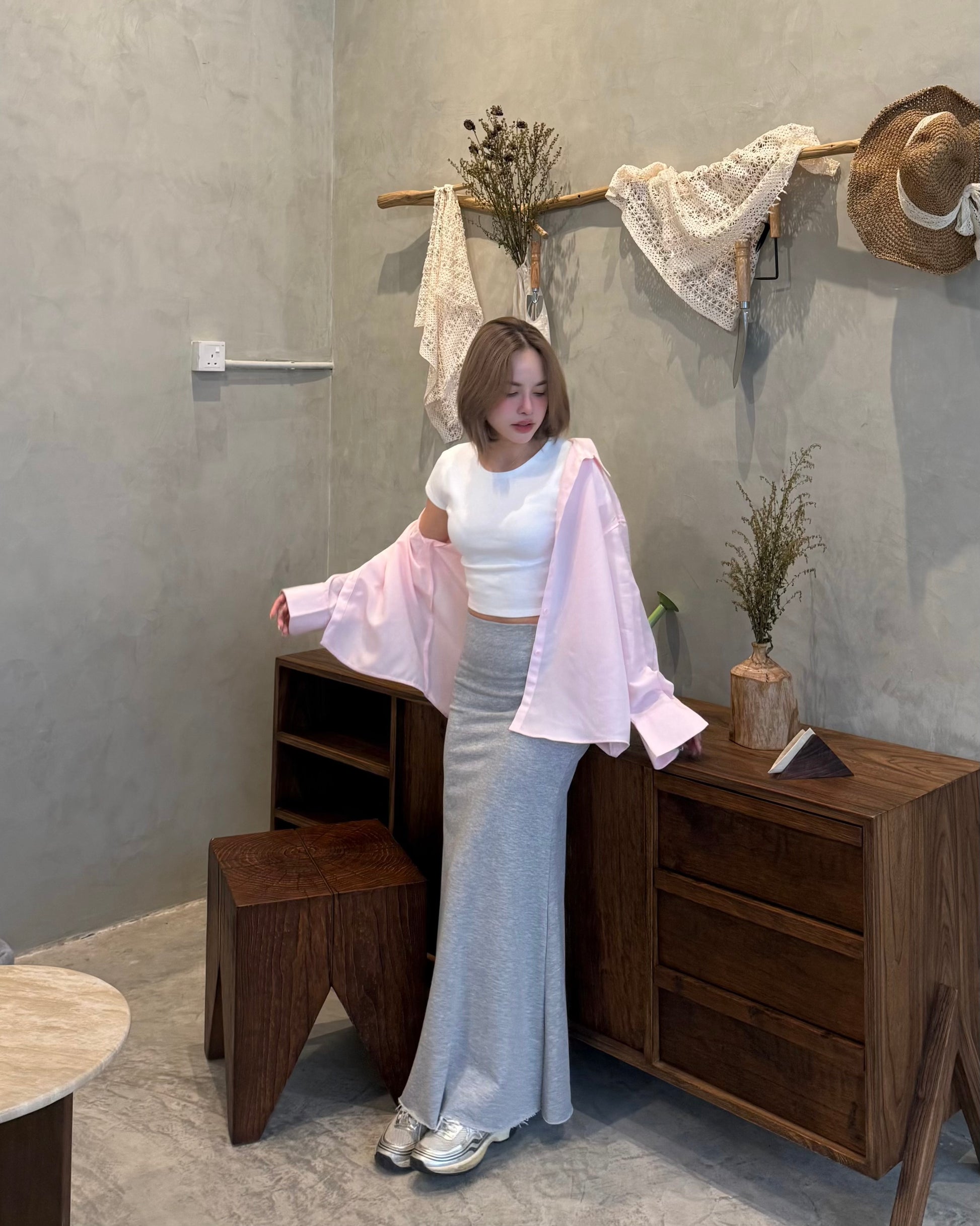 Get-LULE Mermaid Hem Skirt Black