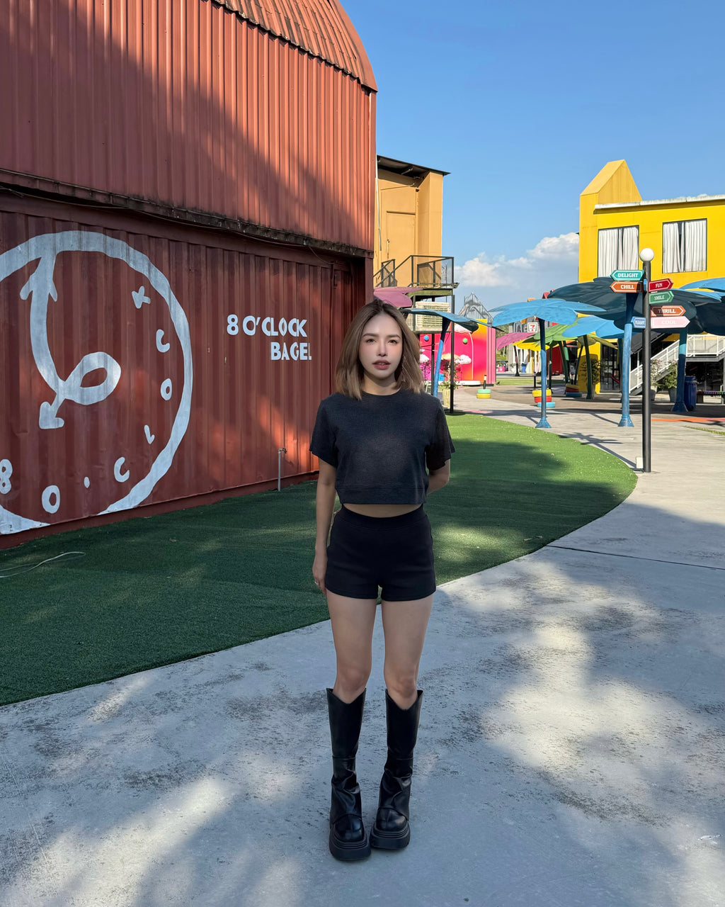 LULE designed alo Short Pants