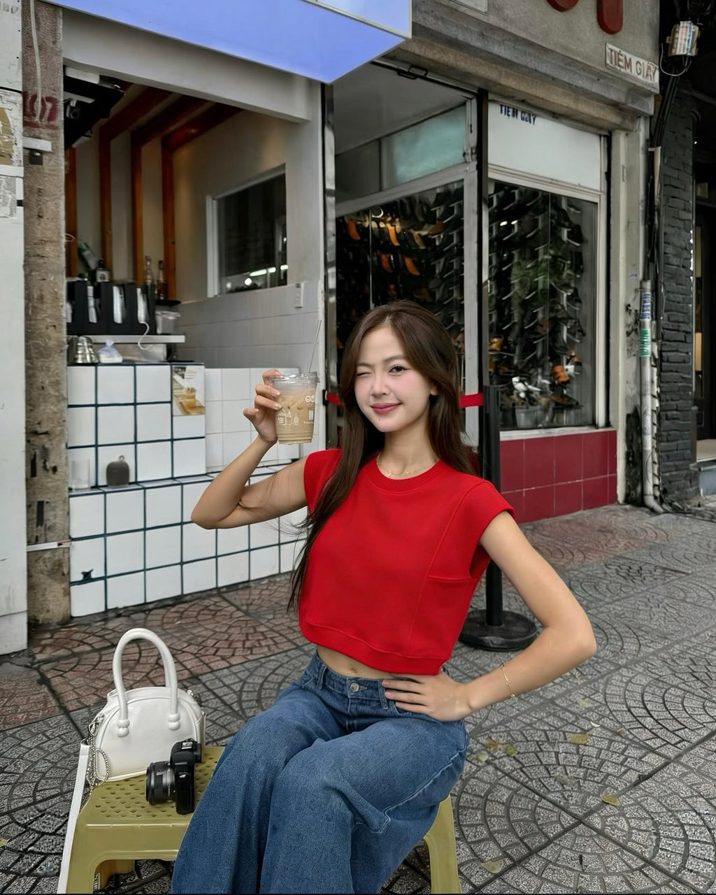 LULE Boxy Queen Premium Knit Tee