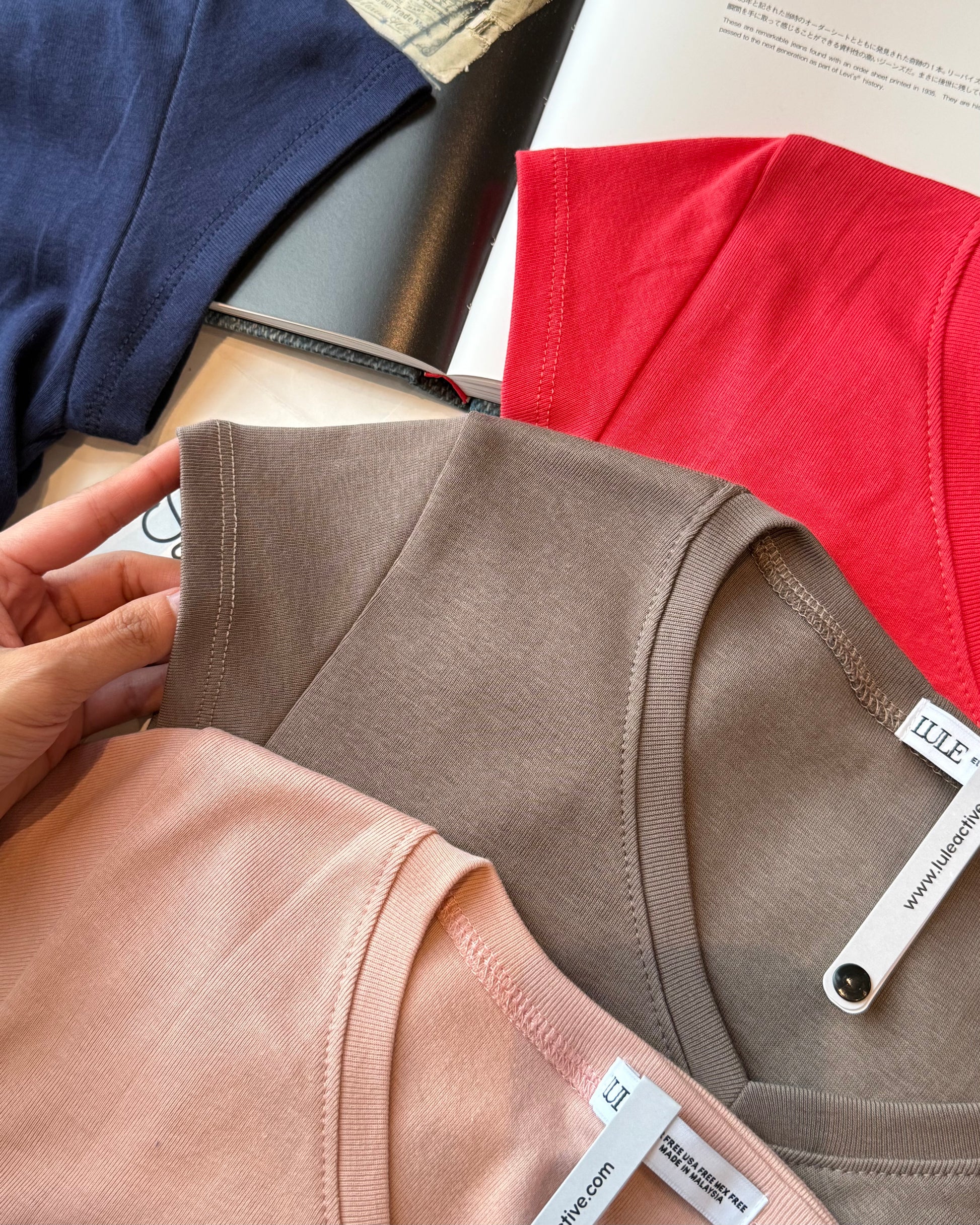 LULE Basic SlimCurve V-neck 2.0