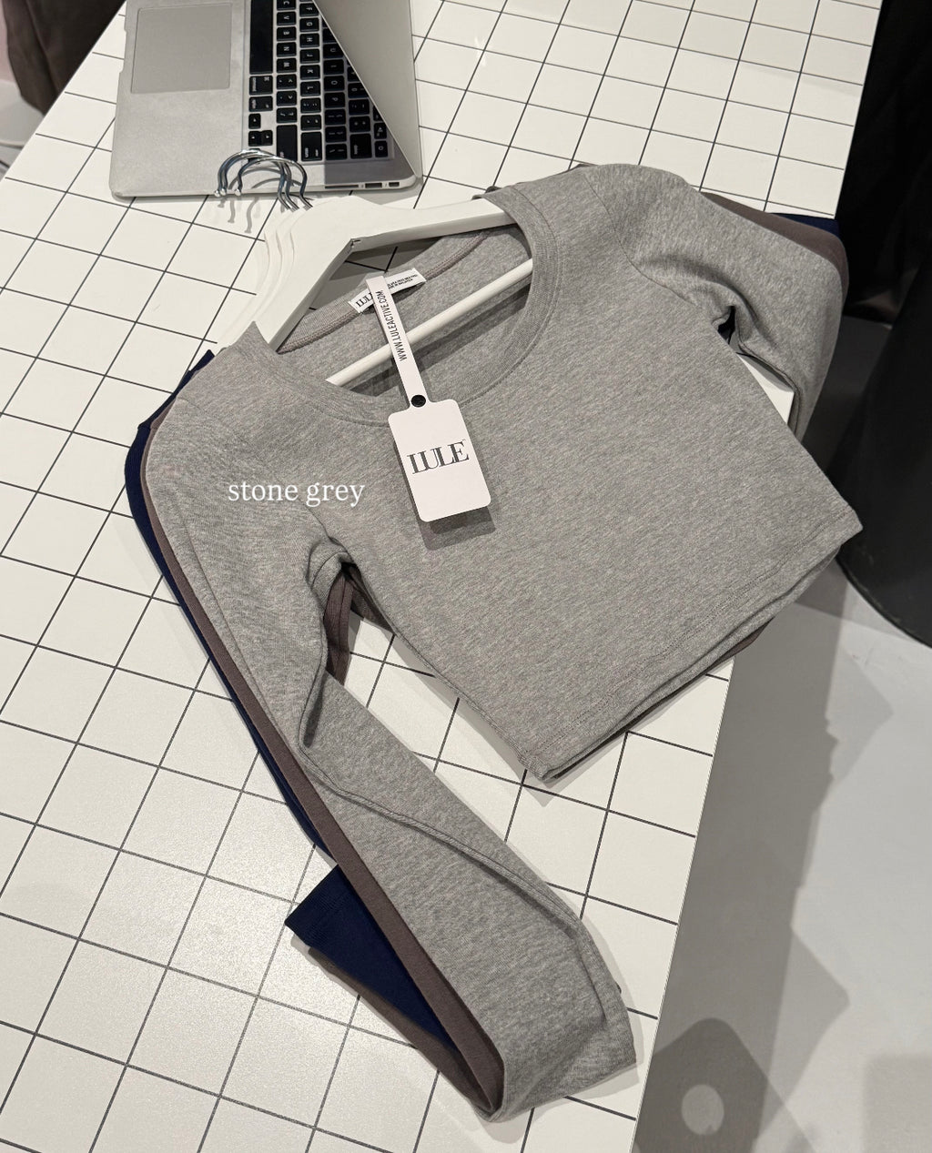 LULE U-LongSleeve Basic Tops