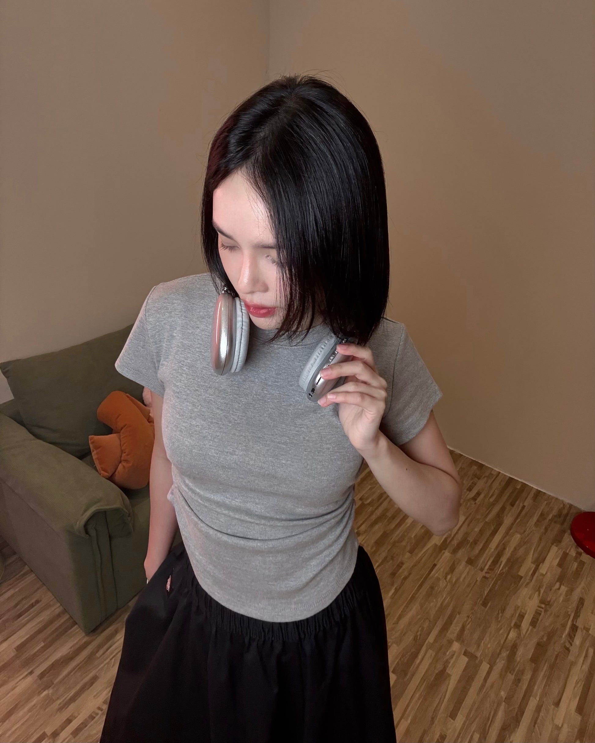 LAST * LULE Skinny-Curve Basic Tops